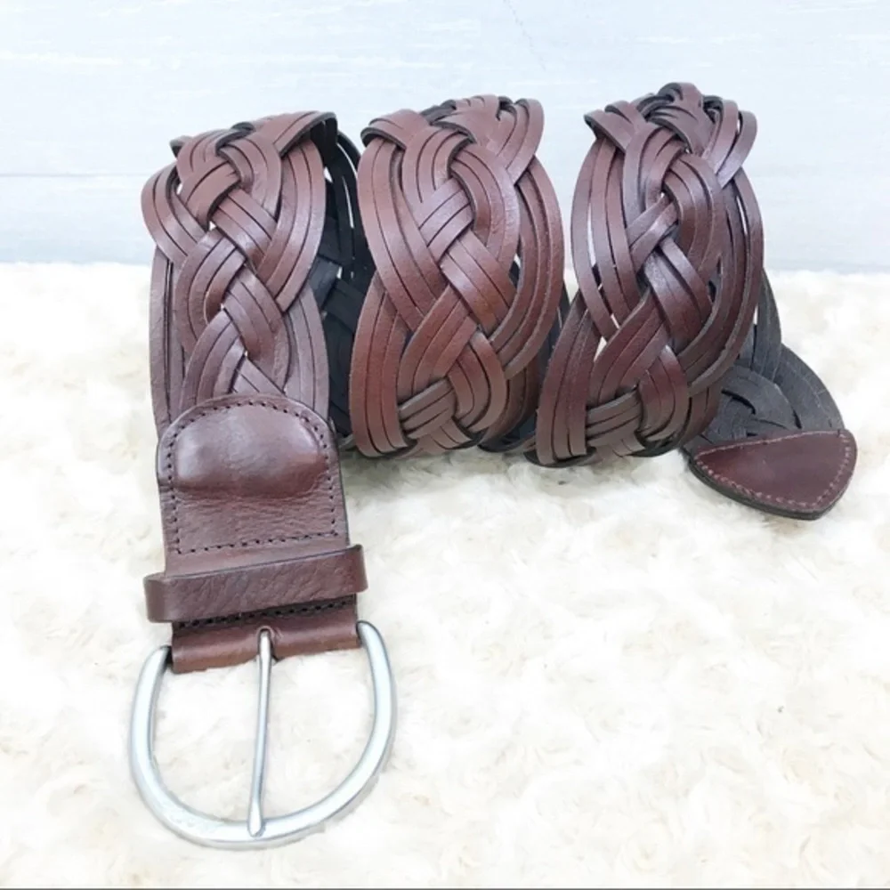 Eddie Bauer women’s genuine leather belt Size L